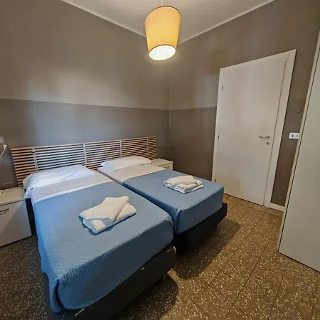 Aurum Aparthotels Gambara-2